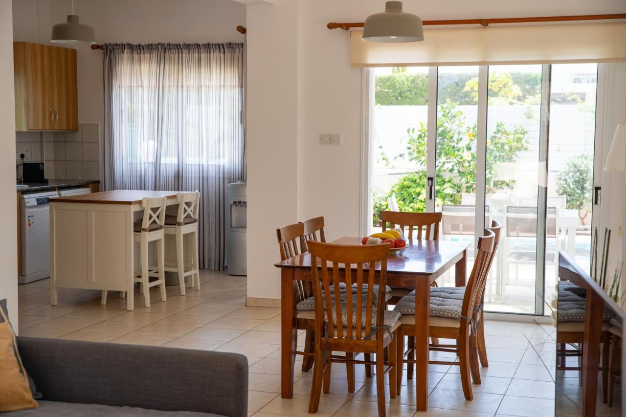 Villa Konnos Ekaterina *